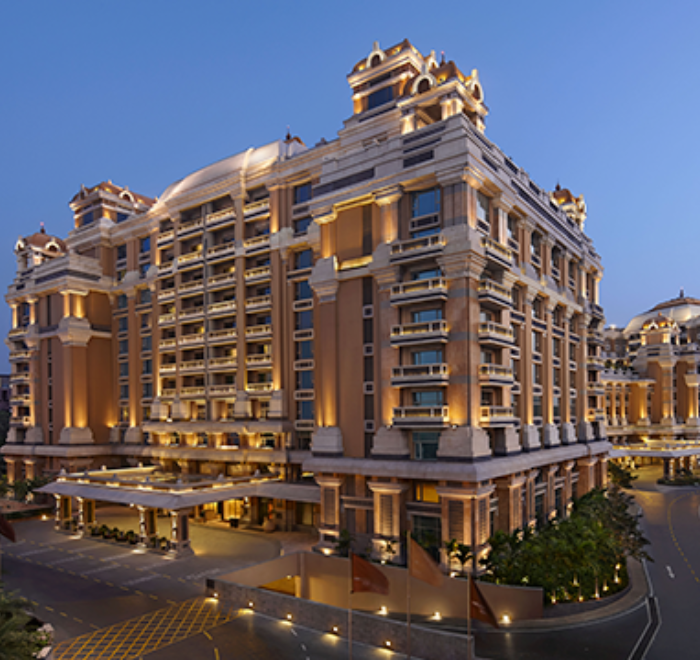 Hotel 6